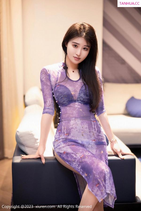   [XiuRen]高清写真图 2023.06.08 No.6876 司柠 美腿长裙第22张图片